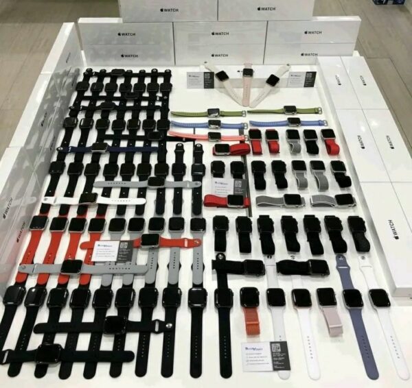 Apple Watch Series 8 Pallet