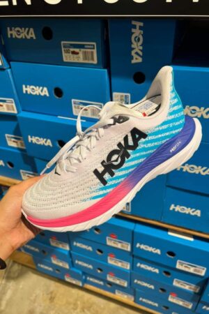 Hoka Clifton Shoe Pallet (Mixed Sizes) – 100 Pairs