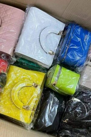 Wholesale Women’s Bags & Purses Pallet