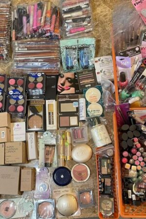 Mix Brand Cosmetic Pallet – 1000 Units