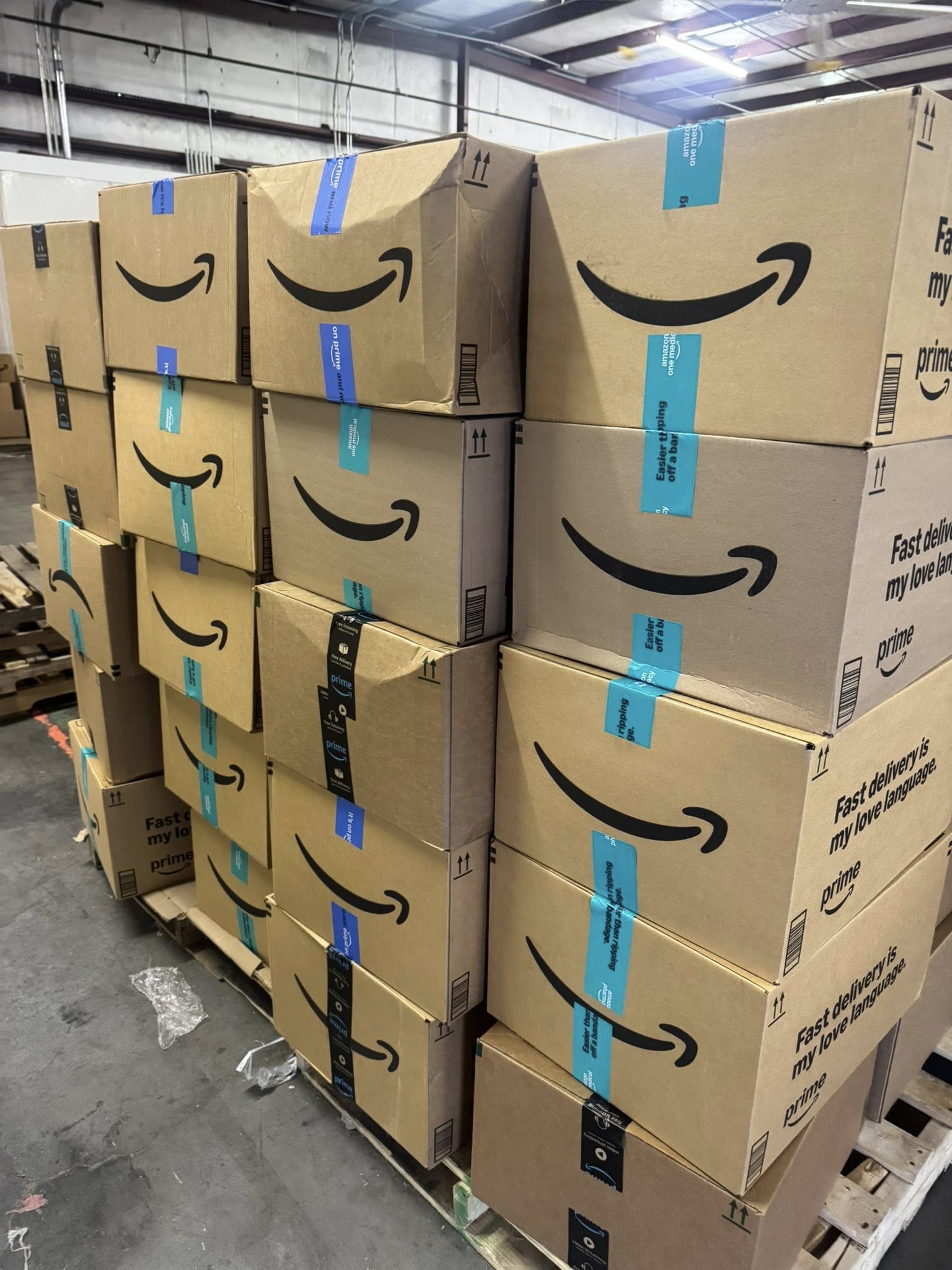 Amazon Mystery Box Pallet