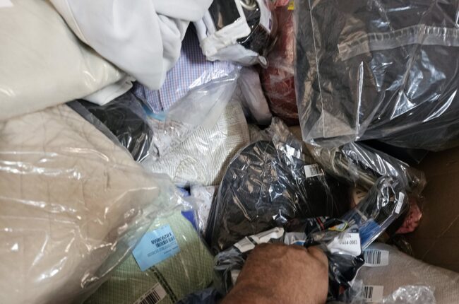 Clothing Pallets Liquidation